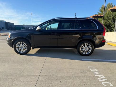 Used 2013 Volvo XC90 3.2 AWD/4WD image 30