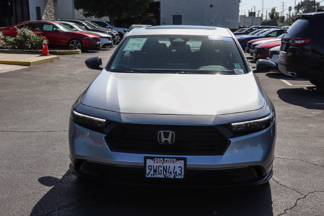 Used 2025 Honda Accord SE image 3