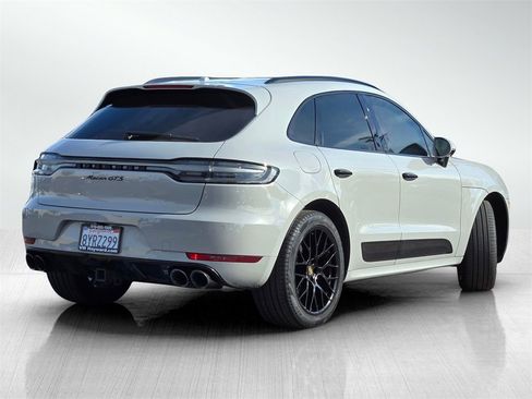 Used 2021 Porsche Macan GTS image 4