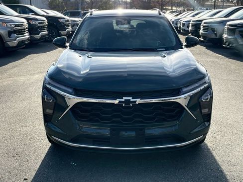 New 2026 Chevrolet Trax LT w/ LT Convenience Package image 2