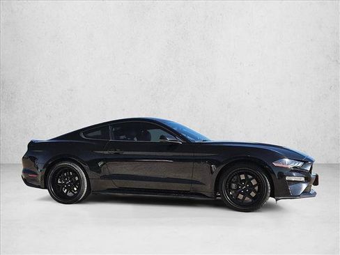 Used 2019 Ford Mustang GT Premium w/ Black Accent Package RWD image 4