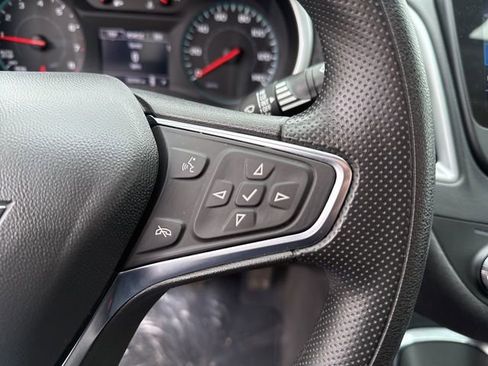 Used 2024 Chevrolet Malibu LT image 19