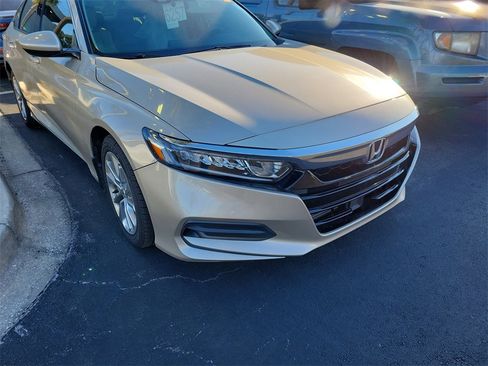 Used 2020 Honda Accord LX image 9