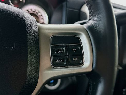 Used 2018 RAM 2500 Laramie w/ Sport Appearance Group AWD/4WD image 27