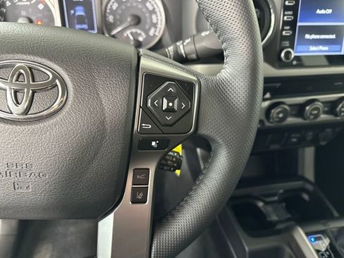 Used 2021 Toyota Tacoma SR5 w/ SR5 Appearance Package (SM) image 16