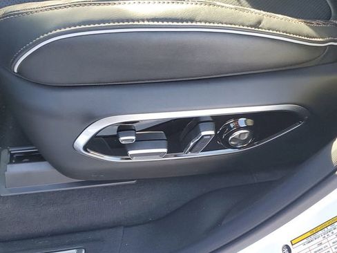 New 2025 Jeep Grand Cherokee L Summit image 12