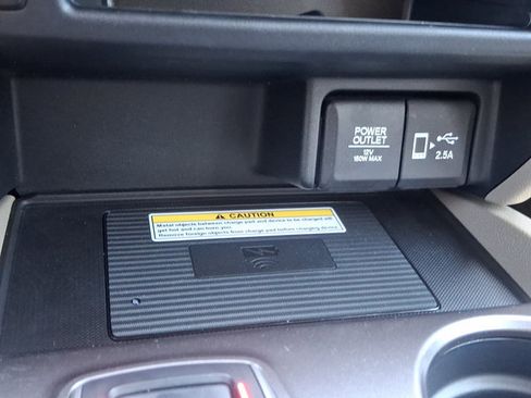 Used 2022 Honda Pilot Special Edition image 25