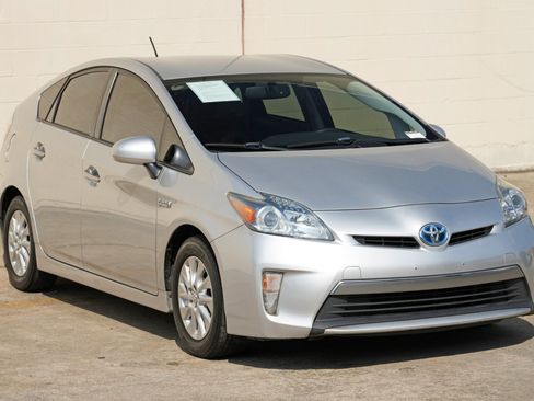 Used 2014 Toyota Prius Prime Plug-In Hybrid FWD image 48