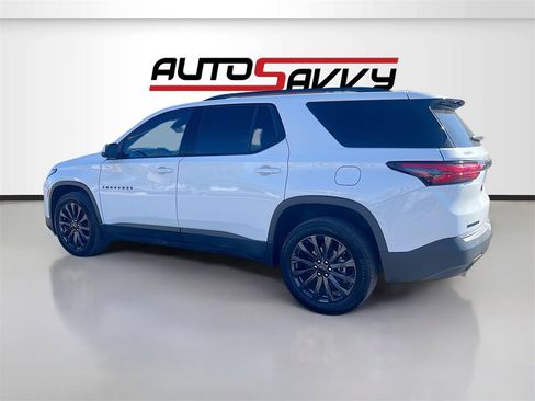 Used 2023 Chevrolet Traverse RS w/ LPO, Floor Liner Package image 5