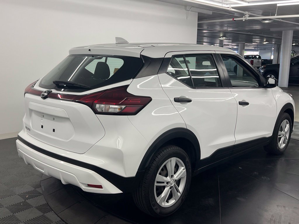 Used 2024 Nissan Kicks S FWD image 5