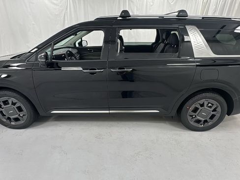 New 2026 Kia Carnival SX FWD image 6