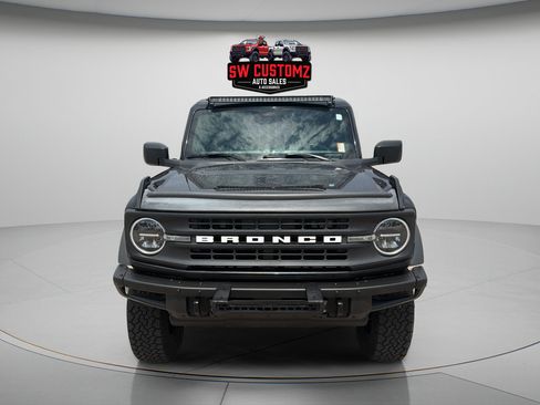 Used 2022 Ford Bronco Black Diamond AWD/4WD image 2