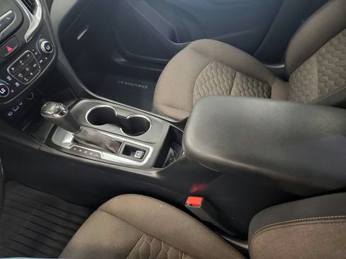 Used 2019 Chevrolet Equinox LT FWD image 34