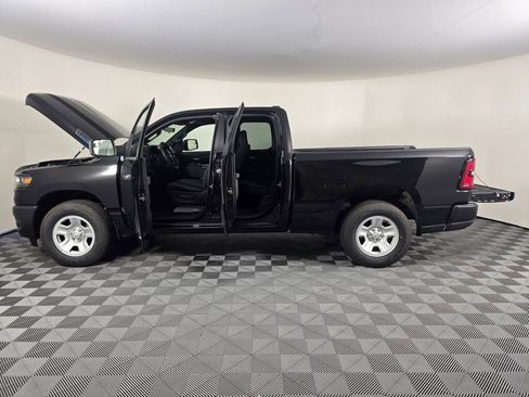 New 2026 RAM 1500 Tradesman AWD/4WD image 17