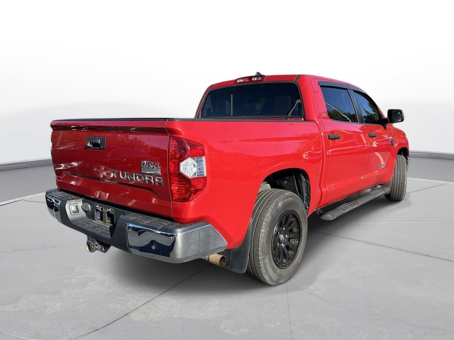 Used 2021 Toyota Tundra SR5 w/ SR5 Leather Package RWD image 6