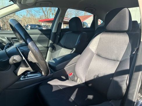 Used 2016 Nissan Altima 2.5 SR image 10