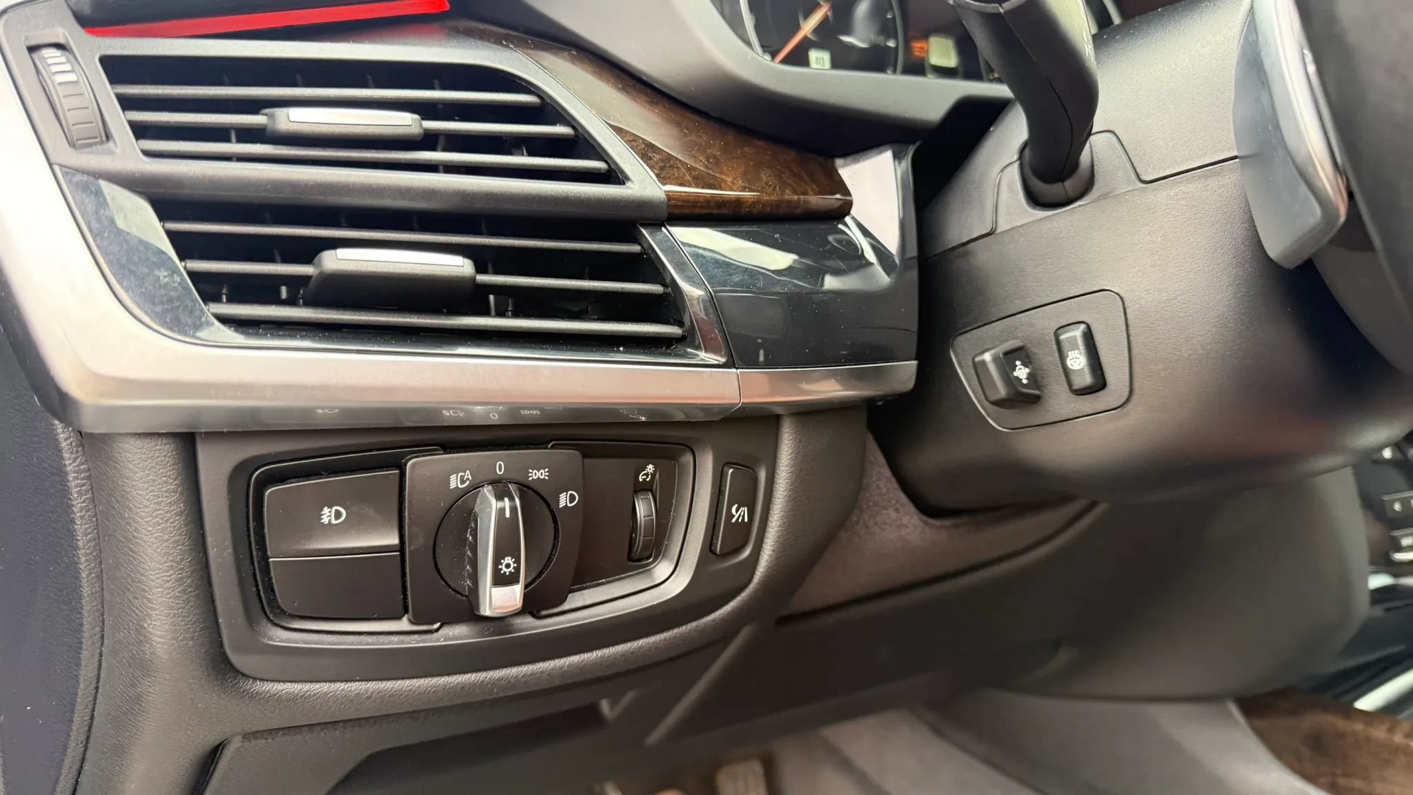 Used 2018 BMW X5 xDrive35i AWD/4WD image 18