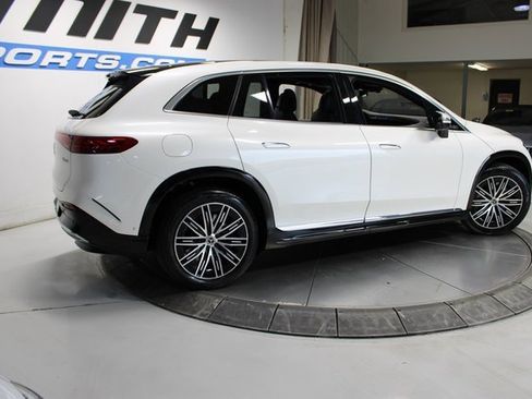 Used 2023 Mercedes-Benz EQS 580 4MATIC SUV image 6