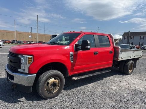 Used 2019 Ford F350 XL w/ Power Equipment Group AWD/4WD image 2