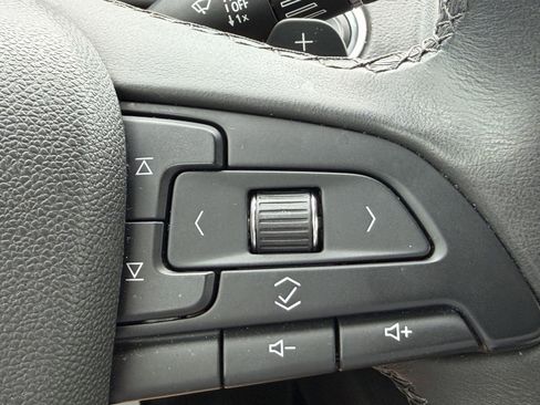 Used 2019 Cadillac XT4 Premium Luxury FWD image 29