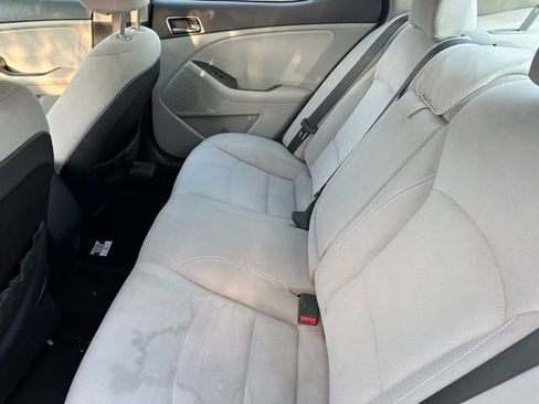 Used 2015 Kia Optima LX image 8
