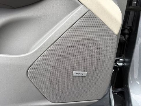 Certified 2024 Cadillac XT5 Premium Luxury w/ LPO, Floor Liner Package AWD/4WD image 20