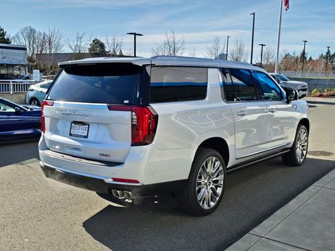 New 2026 GMC Yukon XL Denali w/ Denali Reserve Package image 39