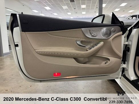 Used 2020 Mercedes-Benz C 300 Cabriolet image 28