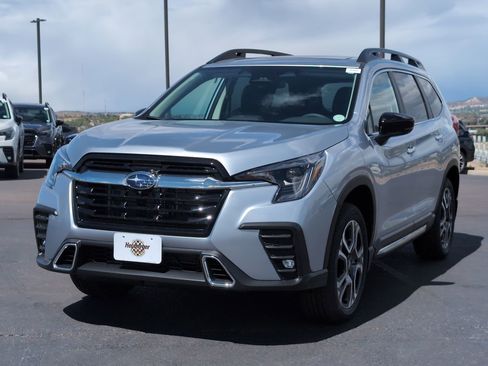 New 2026 Subaru Ascent Touring AWD/4WD image 3