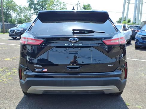 Used 2022 Ford Edge SEL w/ Convenience Package AWD/4WD image 4