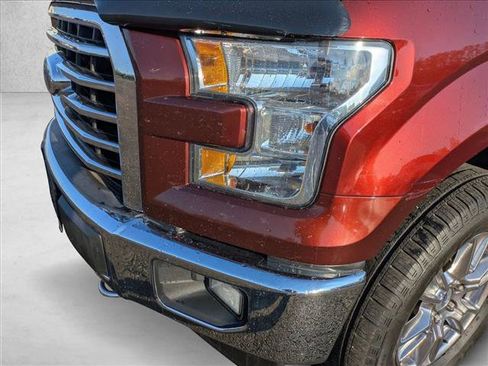 Used 2017 Ford F150 XLT w/ Equipment Group 302A Luxury AWD/4WD image 9