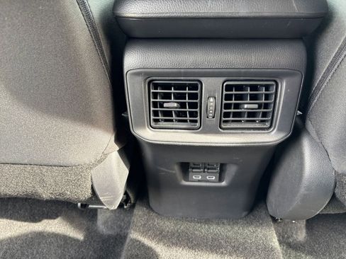 Used 2025 Toyota RAV4 XLE image 24