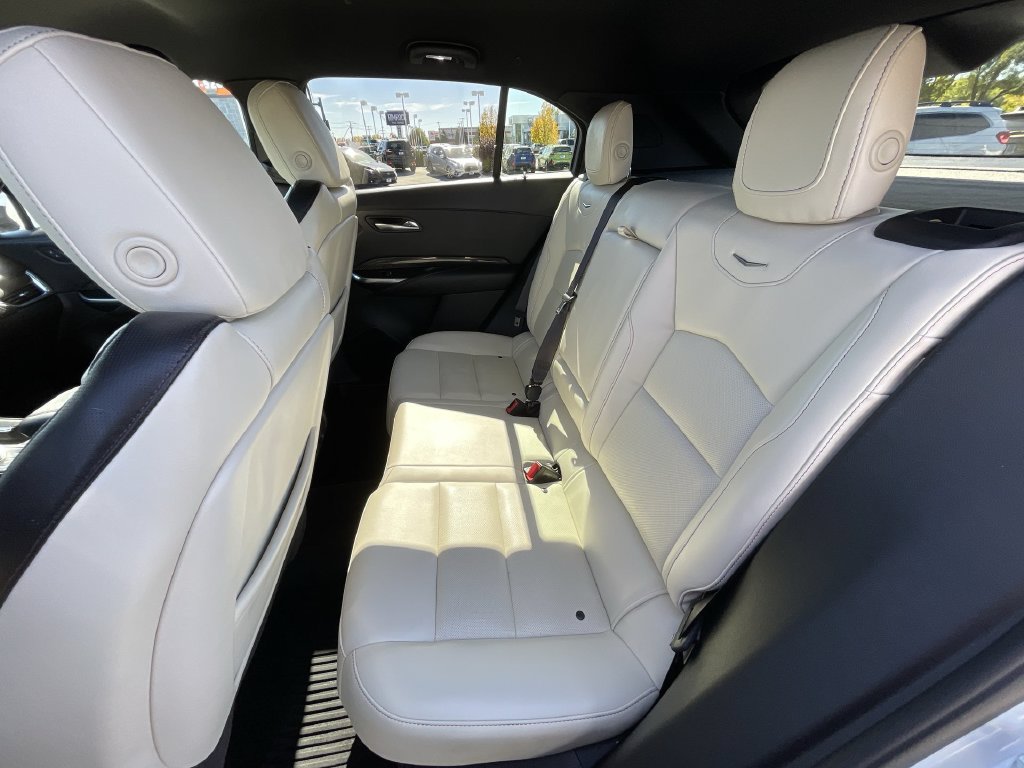 Used 2022 Cadillac XT4 Sport AWD/4WD image 41