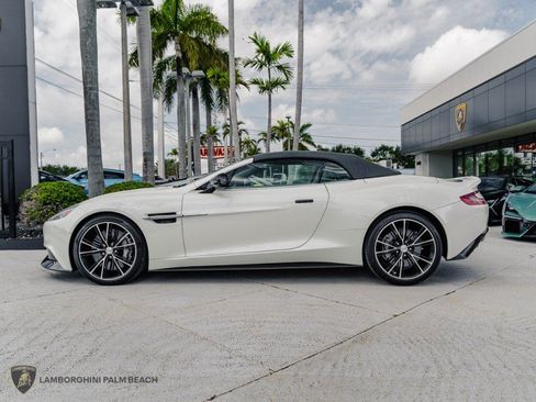 Used 2014 Aston Martin Vanquish Volante RWD image 4