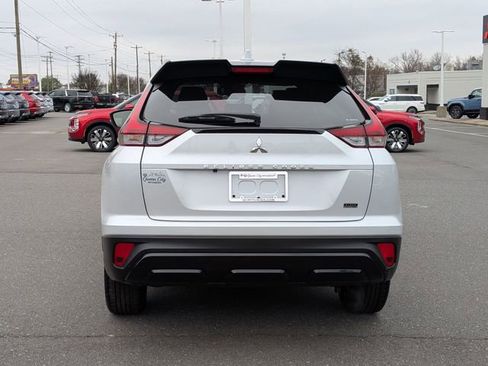 New 2025 Mitsubishi Eclipse Cross Black Edition image 5