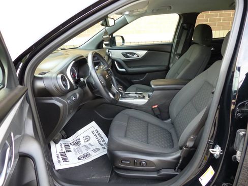 Used 2020 Chevrolet Blazer LT FWD image 20