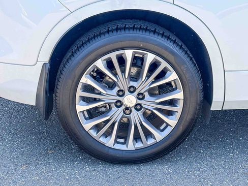 Used 2020 Chevrolet Blazer Premier w/ Driver Confidence II Package FWD image 15