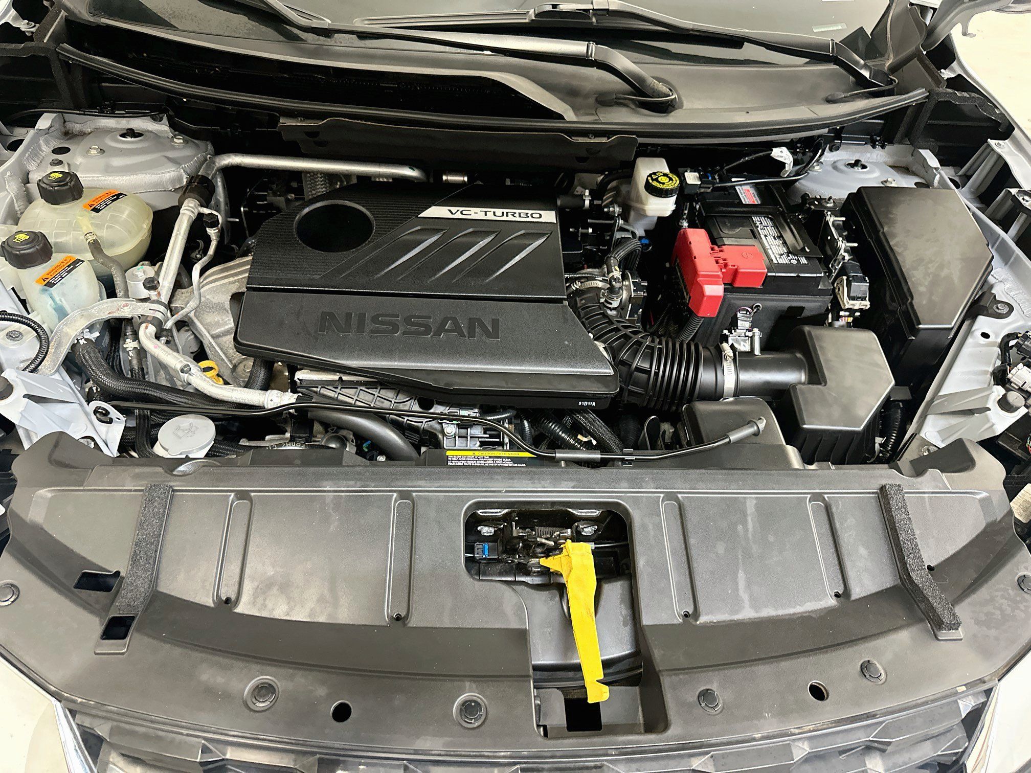 Used 2023 Nissan Rogue SV AWD/4WD image 33