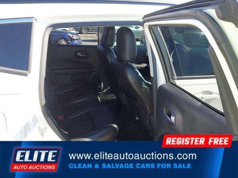 Used 2020 Jeep Compass Latitude image 16