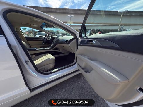 Used 2020 Lincoln MKZ Standard image 29