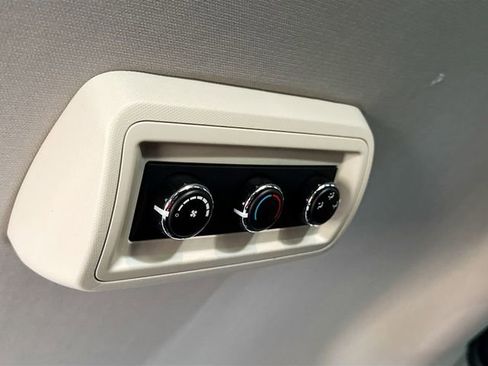 Used 2016 Dodge Grand Caravan SE w/ Quick Order Package 29E SE image 23