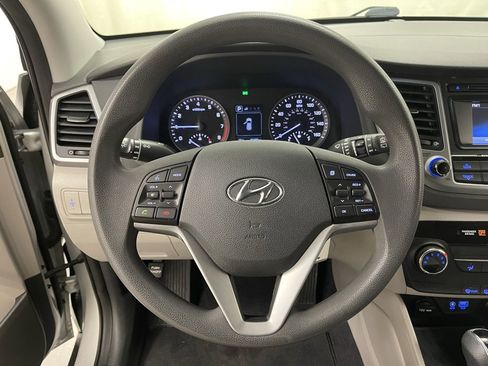 Used 2018 Hyundai Tucson SE image 22