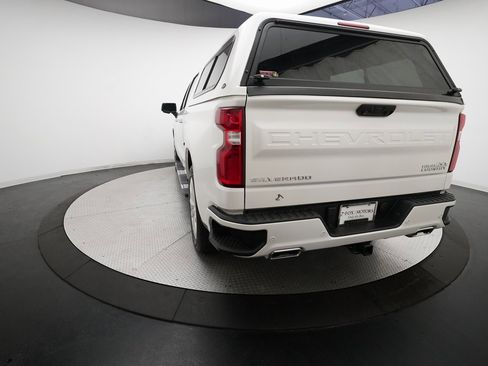 Certified 2023 Chevrolet Silverado 1500 High Country w/ Technology Package image 32