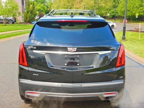 Used 2023 Cadillac XT5 Premium Luxury w/ Technology Package AWD/4WD image 6