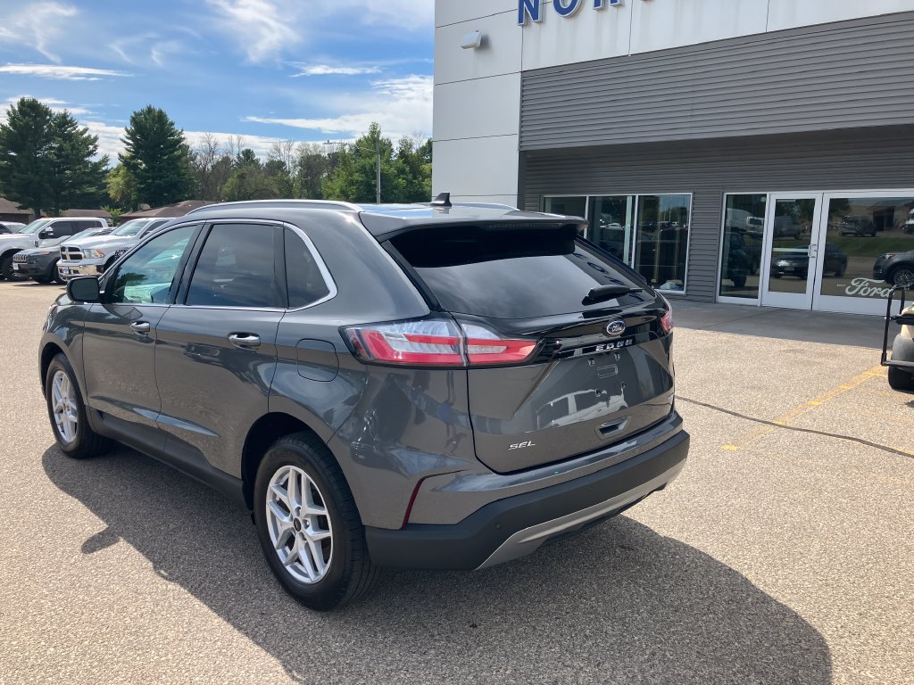 Used 2024 Ford Edge SEL w/ Convenience Package AWD/4WD image 8
