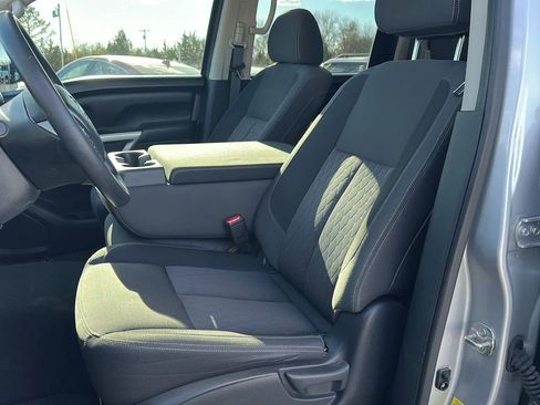 Used 2021 Nissan Titan SV w/ Off Road Protection Package image 10