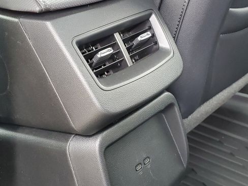 New 2026 Chevrolet Equinox EV LT image 26