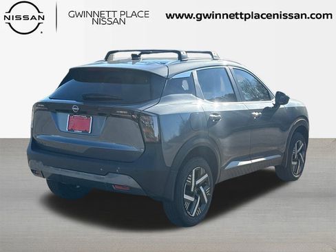 New 2026 Nissan Kicks SV image 5