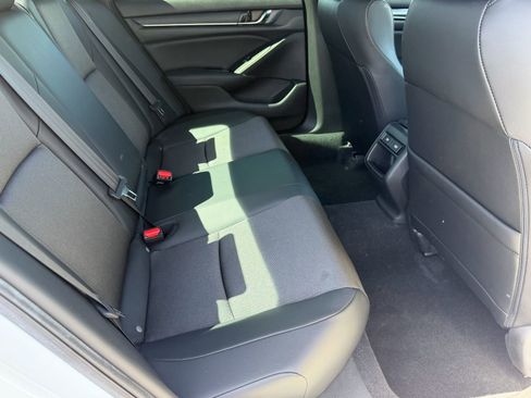 Used 2022 Honda Accord Sport image 16