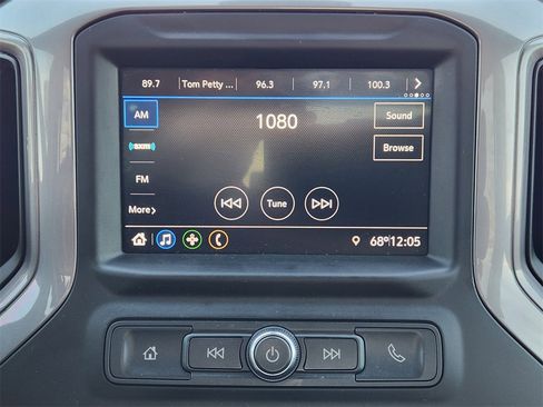 Certified 2021 Chevrolet Silverado 1500 Custom w/ Safety Confidence Package image 18